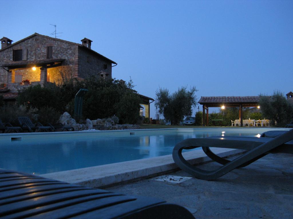 Agriturismo Il Canto Della Gallina Hotel Villastrada  Buitenkant foto
