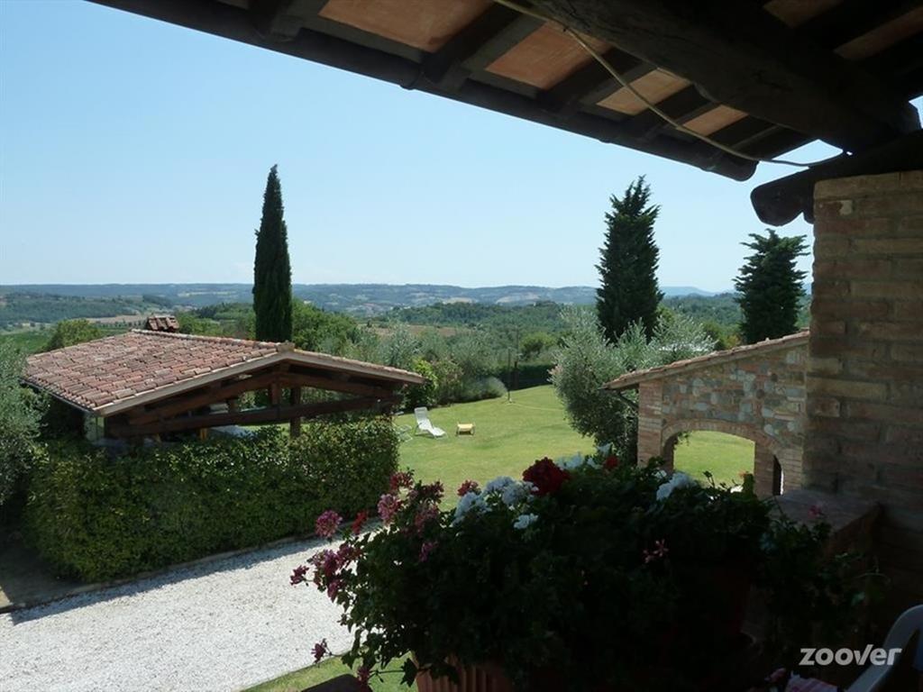 Agriturismo Il Canto Della Gallina Hotel Villastrada  Buitenkant foto