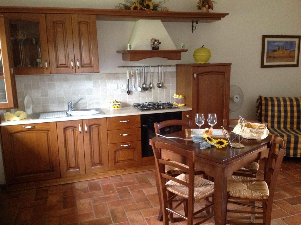 Agriturismo Il Canto Della Gallina Hotel Villastrada  Buitenkant foto