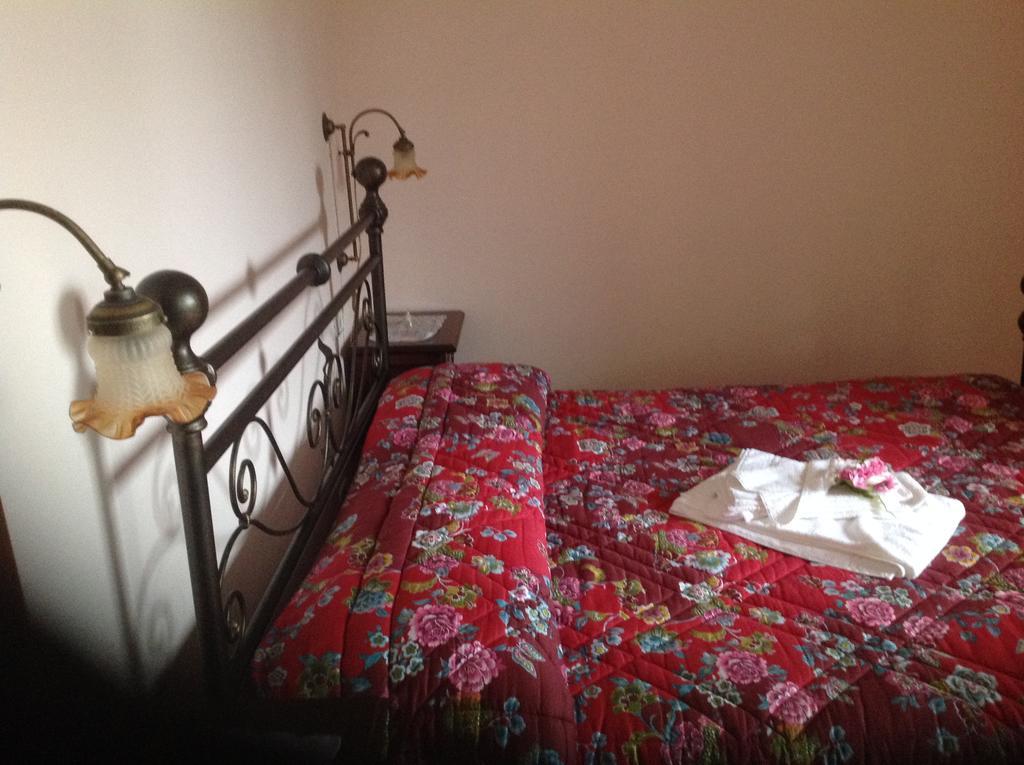 Agriturismo Il Canto Della Gallina Hotel Villastrada  Buitenkant foto